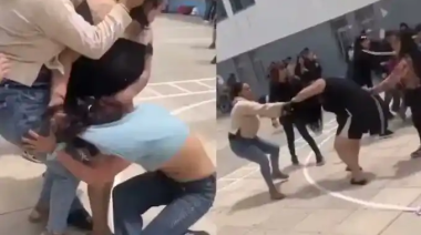 Otra pelea en una escuela bonaerense: ahora dos madres se agarraron a golpes en el patio de un colegio de José C. Paz