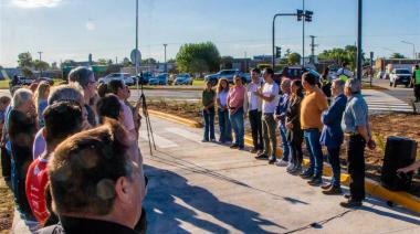 Un gobierno de pocas luces y mucho humo