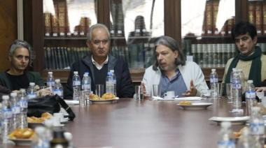 Docentes y nodocentes de universidades se suman a la marcha contra la reforma laboral de la CGT y reclaman el financiamiento universitario