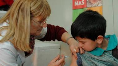 Sarampión: cambia el esquema de la Triple Viral y la segunda dosis debe aplicarse a los 18 meses