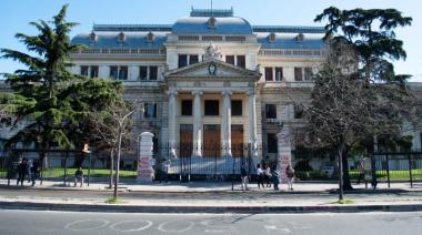 ¿Abusos sexuales en la Legislatura? Detienen y procesan a dos empleados