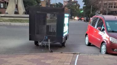 Robo de energía y peligro para todos en pleno centro de Junín