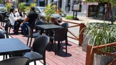 Un debate que Junín se debe: ¿Son seguros los balcones gastronómicos?