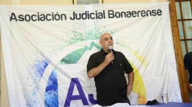Los judiciales aceptaron "en disconformidad" el aumento salarial del 4,5%