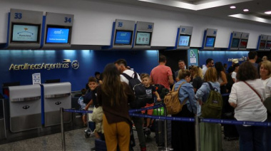Aerolíneas Argentinas canceló 255 vuelos por el paro de la CGT