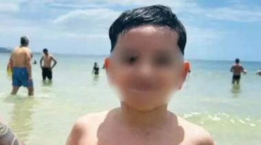 Bastián salió del coma y la familia reclama a IOMA que agilice el traslado para iniciar la rehabilitación