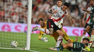 Sarmiento perdió con River en el Monumental