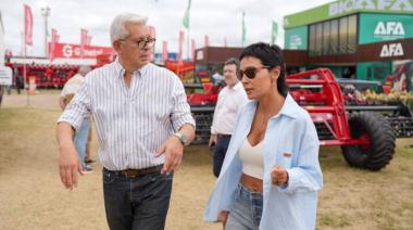 Tractores chinos y empresarios angustiados: La otra cara de Expoagro