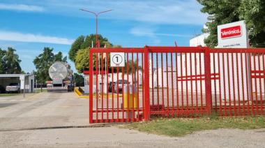Crisis en Lácteos Verónica: La empresa evita la quiebra pero las plantas siguen paralizadas y deben salarios a más de 700 trabajadores