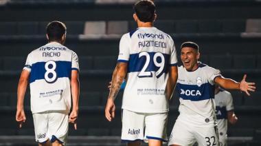 Gimnasia avanzó sin sobresaltos en su debut en la Copa Argentina