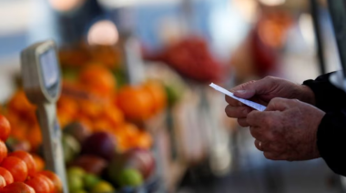 Una familia tipo necesita $1.434.464 por mes para no ser pobre