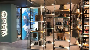 La motosierra llegó a una fábrica de calzados