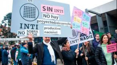 Ingenieros advierten que la desregulación del INTI "debilita la salud pública"
