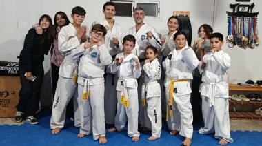 Taekwondo: Clase especial y examen en General Pinto