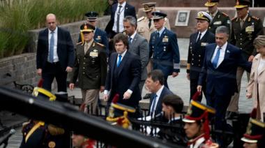 Milei anunció que dará una distinción a los veteranos de Malvinas y anticipó mejoras para las Fuerzas Armadas