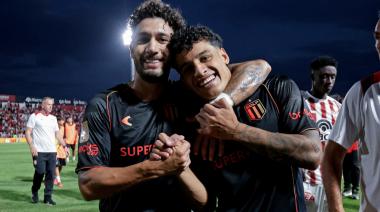 Estudiantes se impuso frente a Instituto en Córdoba y jugará play off