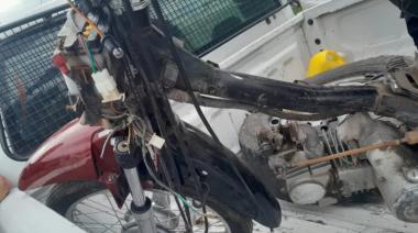Una mujer sufrió el robo de la moto, recorrió los barrios y encontró la casa del ladrón y un desarmadero