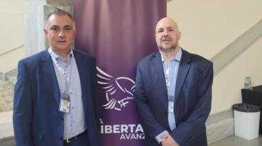 Pareja creó un órgano para coordinar a los concejales libertarios de los 135 municipios bonaerenses