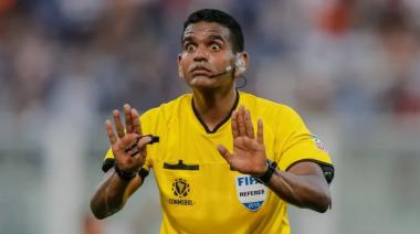 Estudiantes se cargó de tarjetas tras la batalla en Medellín y la tesorería hace cuentas