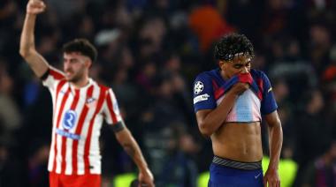 Con un golazo de tiro libre de Julián Álvarez, el Atlético Madrid logró una valiosa victoria ante Barcelona