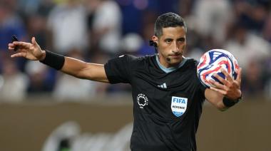 Yael Falcón Pérez será el árbitro de la final del Apertura entre River y Belgrano