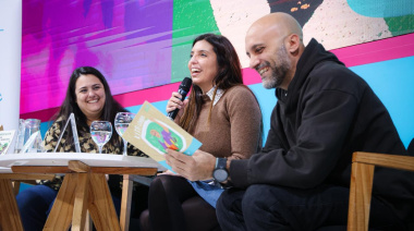 Kita Gorban vuelve al centro de la escena con un libro de la Provincia