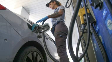 Combustibles: Cayó la venta por tercer mes consecutivo