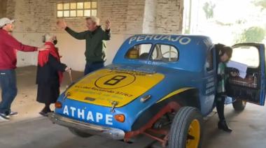 El auto de un histórico piloto volvió al taller donde se preparaba hace 60 años