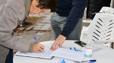 La defensa de la Zona Fría suma firmas en Bragado, Carlos Casares y Carlos Tejedor