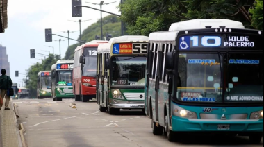 La UTA pide un aumento de sueldos y amenza con un paro de colectivos