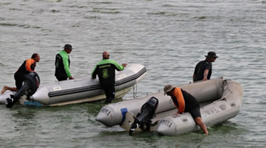 ¿Cuál es la hipótesis sobre la desaparición de los pescadores en el Río de La Plata?