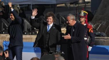 Los abrazos de Milei fueron para Adorni y Bullrich y el desplante para Villarruel