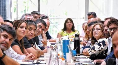 Paritarias: la Provincia citó a los estatales de ATE y docentes para el jueves