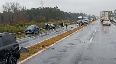 Choque múltiple cerca del puente Zárate-Brazo Largo: cuatro muertos y cinco heridos
