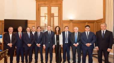 El oficialismo acelera la suspensión de las PASO: ¿Se anuncian colectoras?