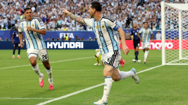 ¡Argentina sufrió, pero ganó y sigue adelante en el Mundial!