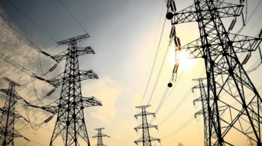 Adjudican más almacenamiento energético con baterías para reducir cortes de luz