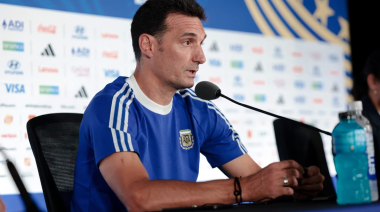 Lionel Scaloni sobre el equipo titular ante Inglaterra: “Podríamos hacer un cambio”