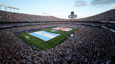 La prensa inglesa calentó la semifinal y habló de un equipo que “juega con 12”