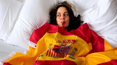 La polémica por Rosalía llegó a la Legislatura: un diputado habló de "la música de mierda que hace la gallega del orto"