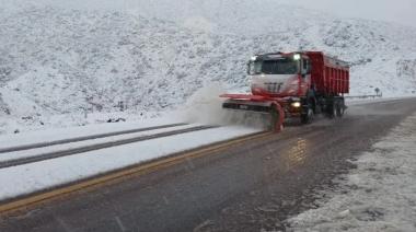El Servicio meteorológico alertó por nevadas intensas en varias provincias