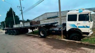 Alberti: Un camionero falleció al ser atropellado por el camión que estaba arreglando