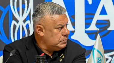 La AFA desmintió que la Justicia de Estados Unidos citara al “Chiqui” Tapia y le secuestrara el celular