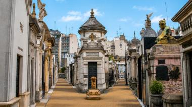 El café entre tumbas no abrirá su puertas en el Cementerio de la Recoleta