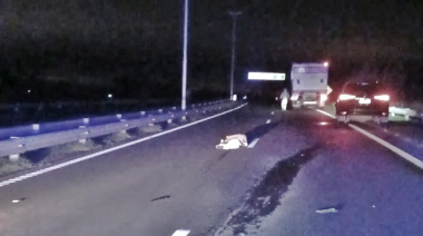 Murió un peatón tras ser atropellado por una camioneta en la Autovía Luján-Junín