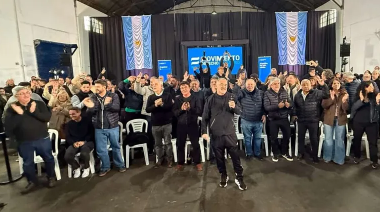Intendentes del interior le piden a Kicillof la vicegobernación en la fórmula 2027
