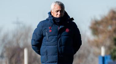 La barrabrava en San Lorenzo 'visitó' al plantel de Pipo Gorosito en el entrenamiento