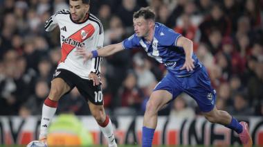 River Plate no aguantó la ventaja en el Monumental, se durmió y Vélez lo empató