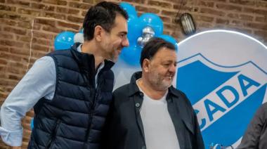 Petrecca se colgó de logros ajenos para sumar apoyos a su causa propia