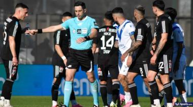 Guillermo liquidó a Arasa y Ceballos y solicitó que no vuelvan a dirigir a Vélez
